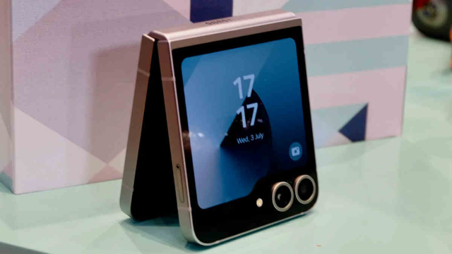 Samsung Galaxy Z Flip7: Inovasi Gaya dan Teknologi di Ponsel Lipat Terbaru
